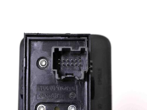 Switch LAND ROVER RANGE ROVER SPORT II (L494) 3.0 SDV6 4x4 | BP8861181I30 