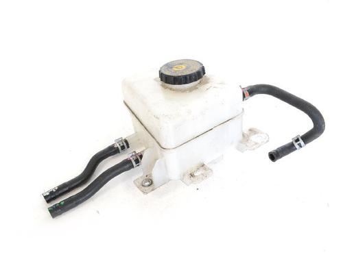Used Brake fluid reservoir LEXUS RX (_L2_) 450h AWD (GYL25_, GYL26_, GYL25, GYL26, GYL25R, GYL26R) (313 hp) 14768084