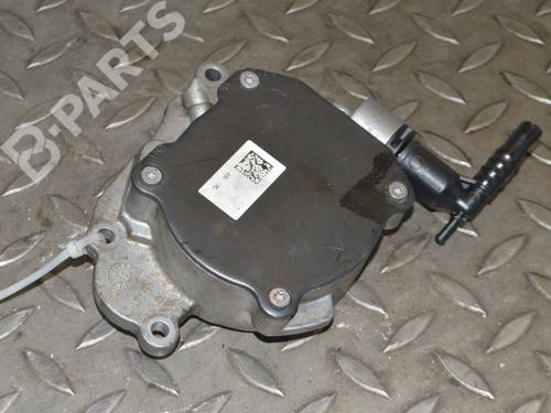 Used Vacuum pump VW PASSAT B6 (3C2) 2.0 TDI (136 hp) 8937861
