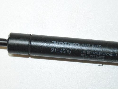 Hood lift support VOLVO V70 II (285) D5 | BP14812888C139 