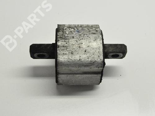 Used Gearbox mount MERCEDES-BENZ E-CLASS (W211) E 200 Kompressor (211.042) (163 hp) 8828611