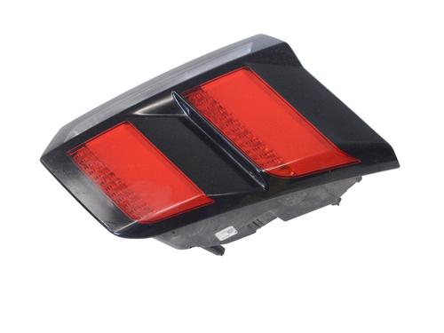 Used Left tailgate light PEUGEOT 3008 II SUV (MC_, MR_, MJ_, M4_) 1.6 BlueHDi 120 (120 hp) 14804252