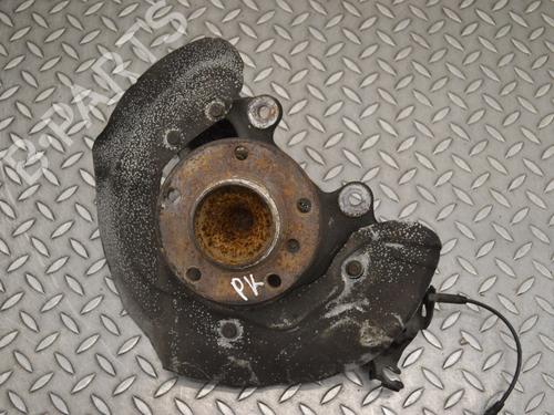 Used Left front steering knuckle BMW 4 Coupe (F32, F82) 428 i (245 hp) 18643320