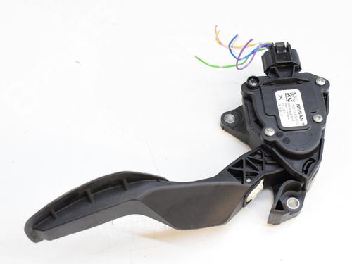 Pedal NISSAN QASHQAI II SUV (J11, J11_) 1.6 dCi (130 hp) 7485035