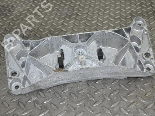 Used Support BMW 5 (F10) 520 d (190 hp) 14817410