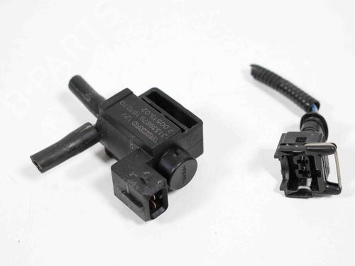 Used Electronic sensor VOLVO V40 Hatchback (525) D4 (177 hp) 14816217