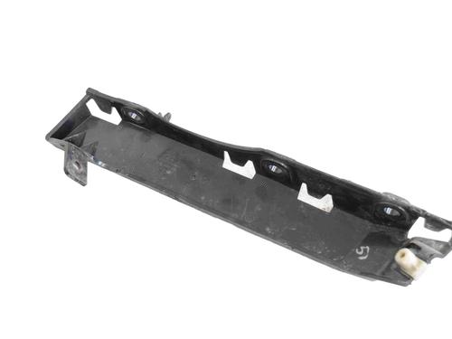 Front bumper bracket LAND ROVER DISCOVERY V (L462) 3.0 Td6 4x4 | BP16644871C158 