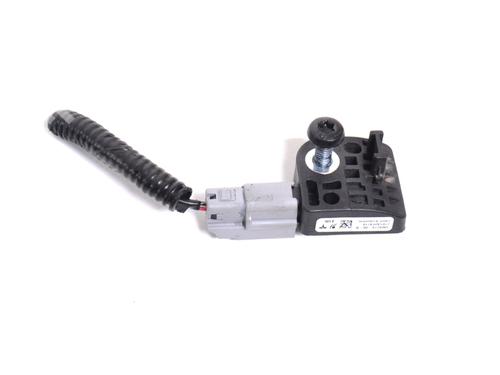 Elektronisk sensor TESLA MODEL S (5YJS) 75D AWD | BP8863445M84 