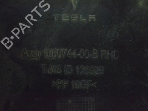 Grill TESLA MODEL S (5YJS) 75D AWD | BP16021299C40 