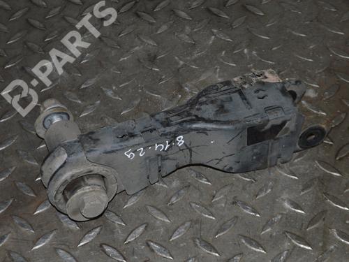Used Right rear suspension arm JAGUAR E-PACE (X540) 2.0 D180 AWD (179 hp) 7813548