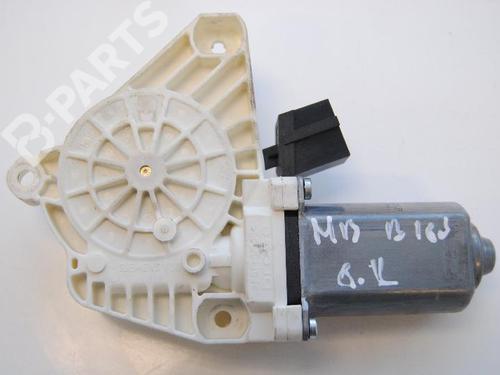 Portierruitmotor linksachter MERCEDES-BENZ B-CLASS Sports Tourer (W245) B 160 (245.231) (95 hp) 7493612