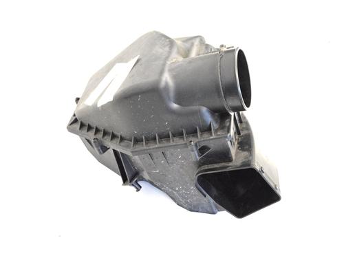 Used Air filter box BMW X5 (G05, F95) xDrive 40 i (340 hp) 8348726