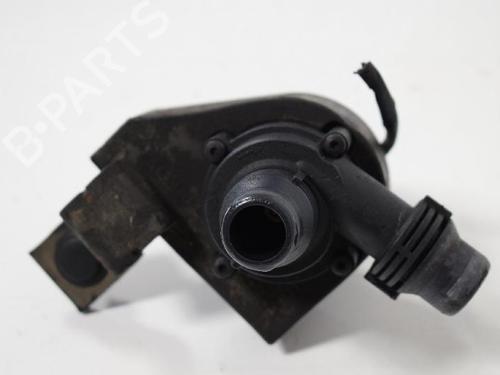 Used Auxiliary water pump BMW 5 (E60) 530 d (231 hp) 14815849