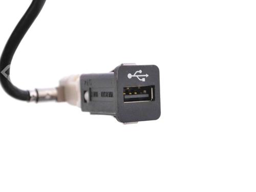 Used Electronic module BMW 6 Coupe (F13) 640 d (313 hp) 7751182