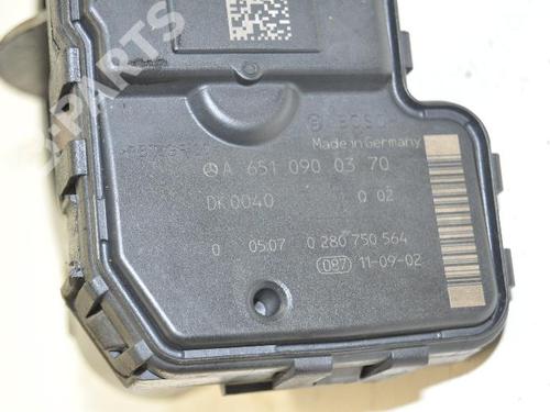 Throttle body MERCEDES-BENZ SPRINTER 3-t Van (B906) 213 CDI (906.611, 906.613) | BP7490218M82 