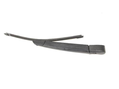Used Rear windshield wiper arm HYUNDAI i30 (GD) 1.6 CRDi (110 hp) 14767386
