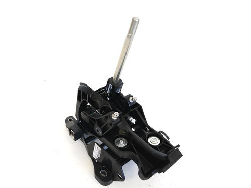 Used Gear lever FORD FOCUS IV (HN) 1.0 EcoBoost (125 hp) 19941225