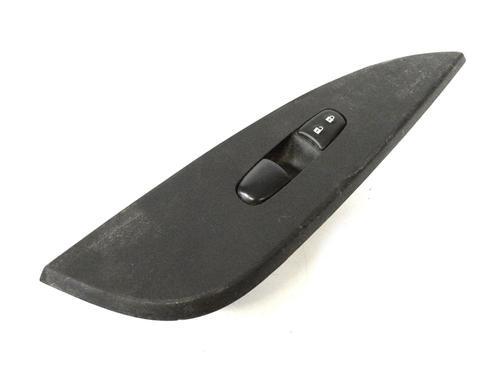 Used Left front window switch Left front window switch NISSAN PULSAR Hatchback (C13) 1.2 DIG-T (115 hp) 9908062 9908062