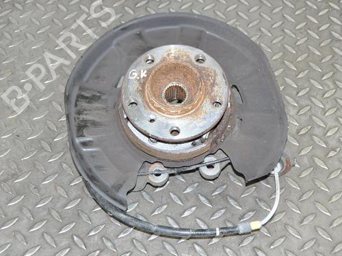 Used Left rear steering knuckle BMW 3 (F30, F80) 316 i (136 hp) 14812988