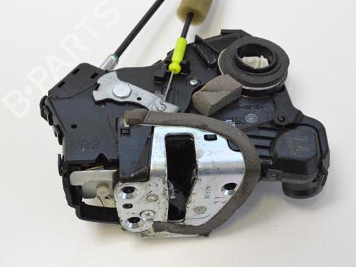 Used Front right lock LEXUS ES (MCV_, VZV_) 3.3 (MCV31_) (228 hp) 27823405
