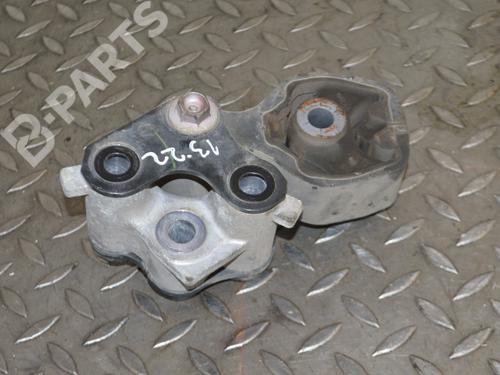 Used Engine mount Engine mount MAZDA 6 Estate (GJ, GL) 2.2 D (GJ2FW, GJ692) (175 hp) 8865252 8865252
