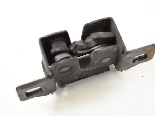 Hood lock LAND ROVER DISCOVERY SPORT (L550) 2.0 D 4x4 | BP11830444C133 