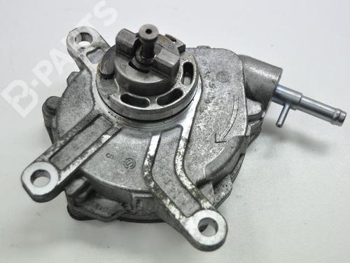 Used Vacuum pump TOYOTA AVENSIS Saloon (_T27_) 2.2 D-4D (ADT271_, ADT271R) (177 hp) 8828775