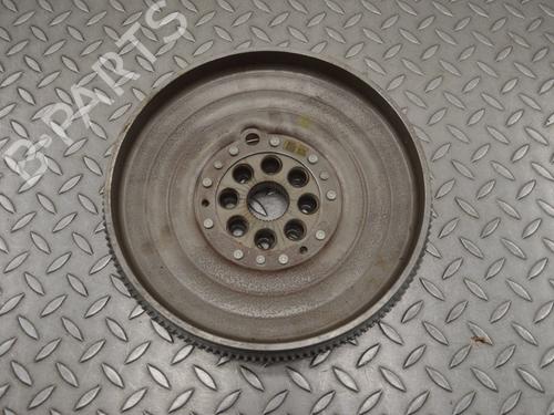 Used Flywheel MERCEDES-BENZ CLA Coupe (C117) CLA 180 (117.342) (122 hp) 16721757
