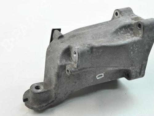 Used Support MERCEDES-BENZ VITO Bus (W639) 113 CDI (639.701, 639.703, 639.705) (136 hp) 14814397