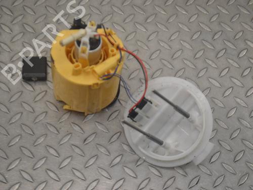 Used Fuel pump MERCEDES-BENZ CLS (C218) CLS 250 CDI / BlueTEC / d (218.303, 218.304) (204 hp) 18314563