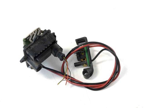 Used Heater resistor OPEL VIVARO A Van (X83) 2.0 CDTI (F7) (90 hp) 14811657