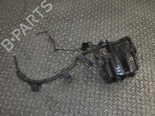 Używane Zacisk hamulca tylnego prawego BMW 6 Coupe (F13) 640 d (313 hp) 14789063