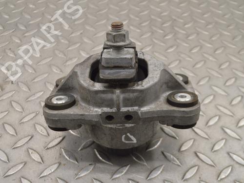 Engine mount LAND ROVER RANGE ROVER SPORT II (L494) 3.0 SDV6 4x4 | BP28439177M89 