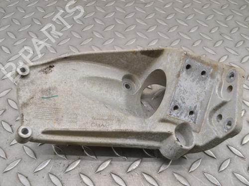 Used Support VOLVO XC60 II (246) T4 (190 hp) 27822447