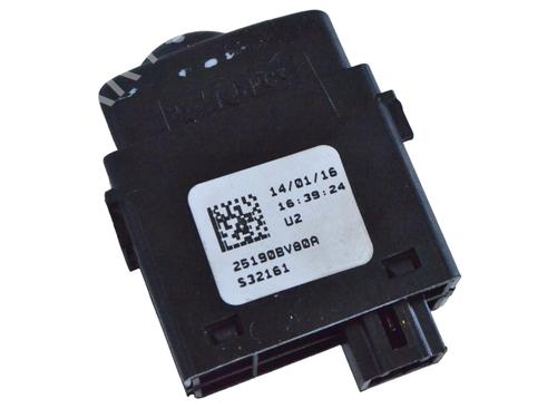 Switch NISSAN JUKE (F15) 1.2 DIG-T | BP13934733I30