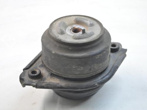 Used Engine mount MERCEDES-BENZ M-CLASS (W164) ML 350 CDI 4-matic (164.125, 164.124) (231 hp) 7484611