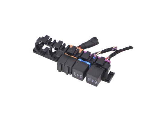 Used Fuse box AUDI TT (8J3) 1.8 TFSI (160 hp) 12003803