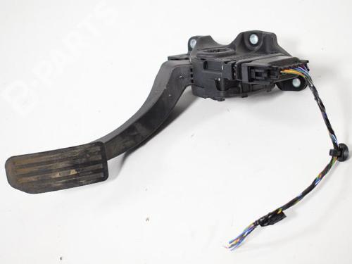 Used Pedal VOLVO XC60 I SUV (156) D5 (215 hp) 7489598