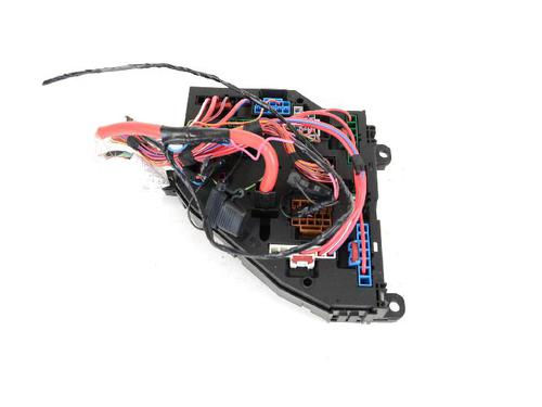 Used Fuse box BMW 5 Gran Turismo (F07) 530 d (258 hp) 7482206