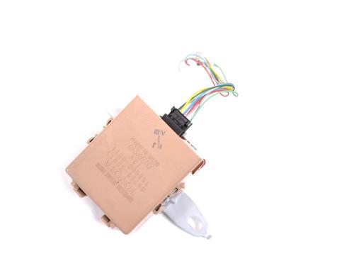 Used Electronic module LEXUS GS (_S19_) 300 (GRS190_, GRS190R) (249 hp) 8147002