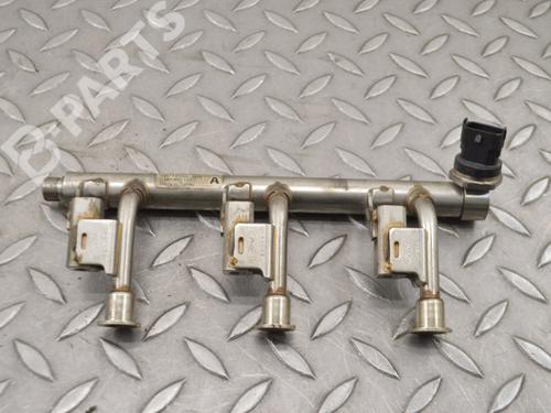 Used Injection rail FORD FOCUS III 1.0 EcoBoost (125 hp) 9908270