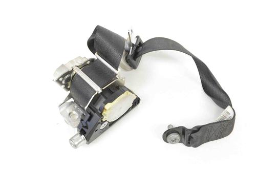 Used Front right seatbelt CHRYSLER GRAND VOYAGER V (RT) 2.8 CRD (163 hp) 10531931