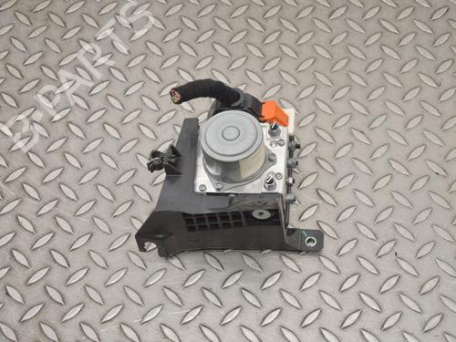 Used ABS pump FIAT 500X (334_) 1.3 (334.AXR11) (150 hp) 27824809