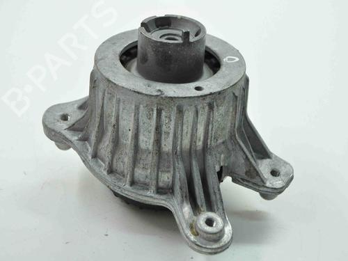 Engine mount MERCEDES-BENZ C-CLASS (W205) C 200 BlueTEC / d (205.037) | BP19942267M89 