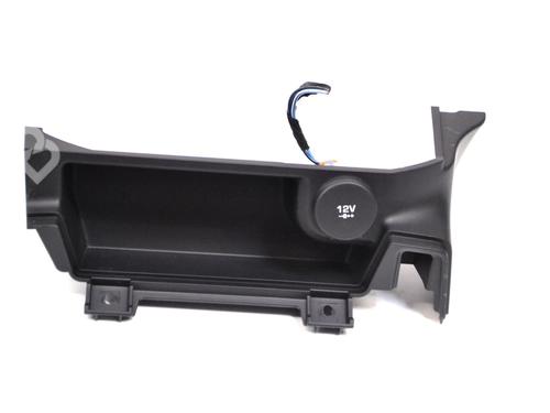 glove-box-jaguar-e-pace-x540-20-awd-jaguar-j9c3-045b44-bc-2017-8348999 main image