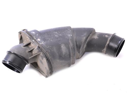 Used Pipe VOLVO S80 II (124) 2.4 D (163 hp) 8861095