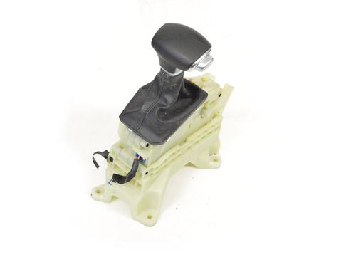 Used Gear lever KIA SPORTAGE IV (QL, QLE) 1.7 CRDi (141 hp) 7498968