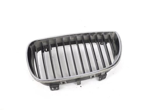 Used Front grille Front grille BMW 1 (E81) 116 d (116 hp) 11114203 11114203