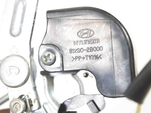 Tailgate lock HYUNDAI SANTA FÉ II (CM) 2.2 CRDi GLS 4x4 | BP8832139C101 