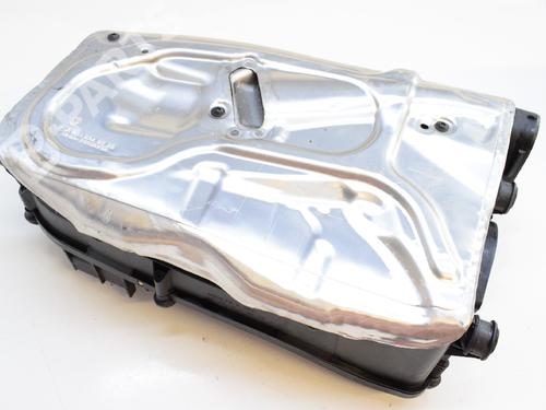 Used Air filter box MERCEDES-BENZ GLE (W166) 250 d 4-matic (166.004) (204 hp) 7485576
